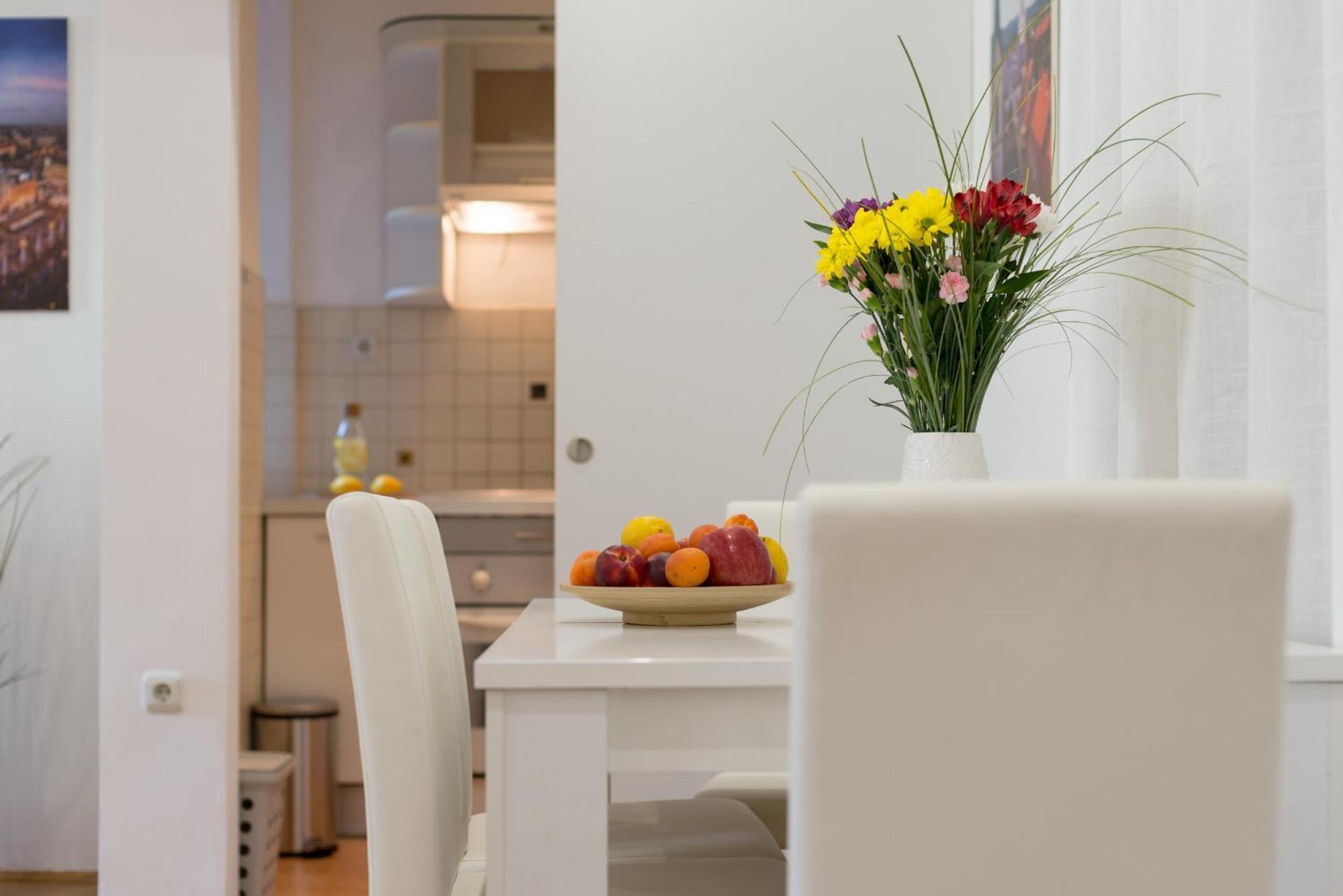 Like Home Zagreb Apartment Eksteriør bilde